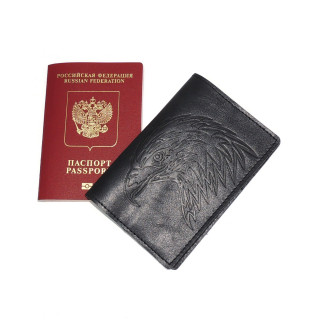 Обложка для паспорта чёрная кожаная Сокол